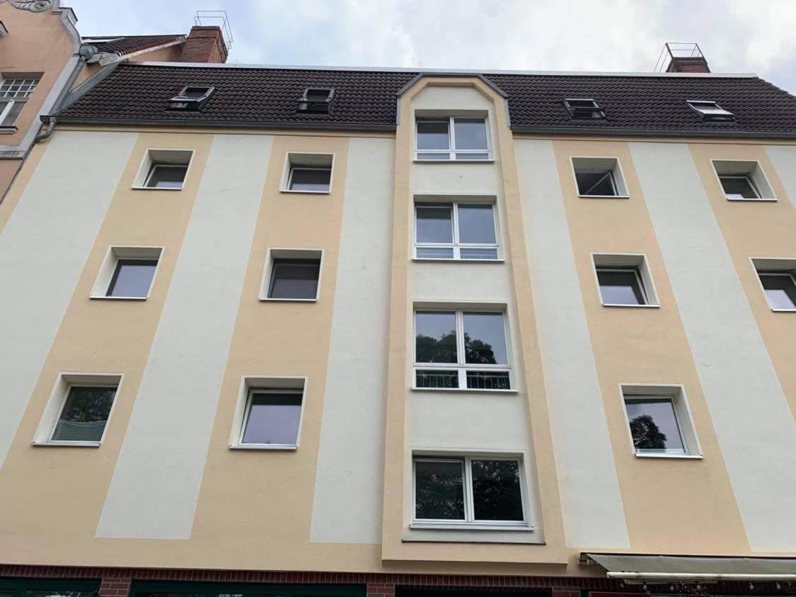 Top Lage 2 Zimmerwohnung Mit Balkon Und Bester Aussicht In Og 2 Links Rostock Luaran gambar