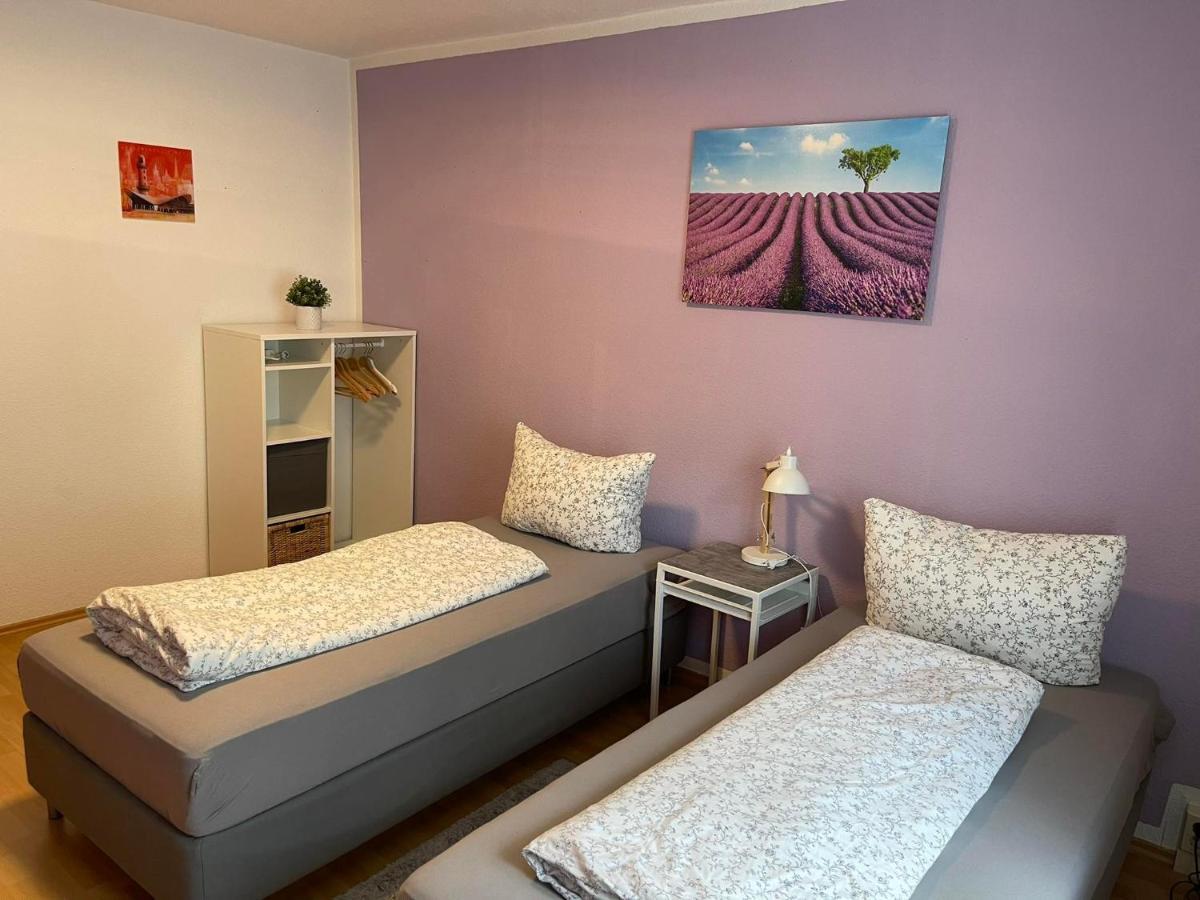 Top Lage 2 Zimmerwohnung Mit Balkon Und Bester Aussicht In Og 2 Links Rostock Luaran gambar