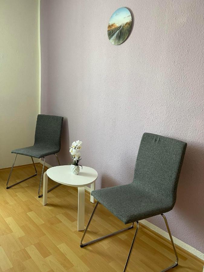 Top Lage 2 Zimmerwohnung Mit Balkon Und Bester Aussicht In Og 2 Links Rostock Luaran gambar