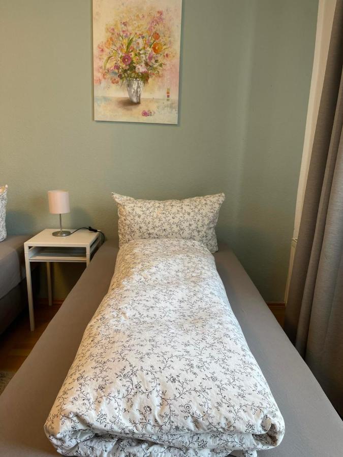 Top Lage 2 Zimmerwohnung Mit Balkon Und Bester Aussicht In Og 2 Links Rostock Luaran gambar